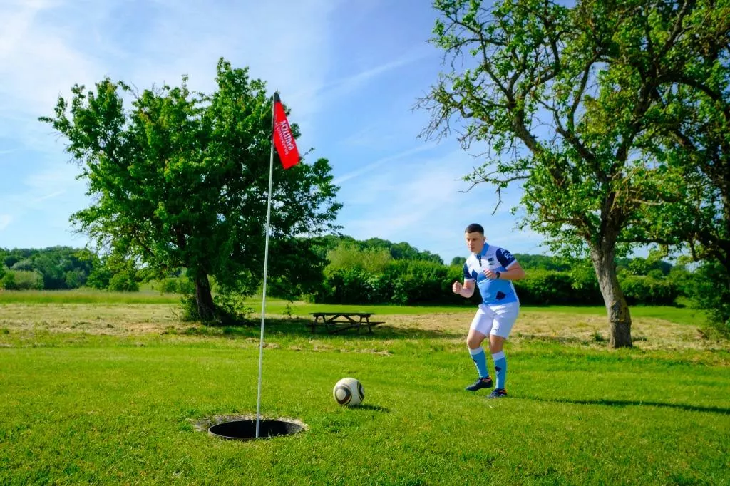 Putt footgolf